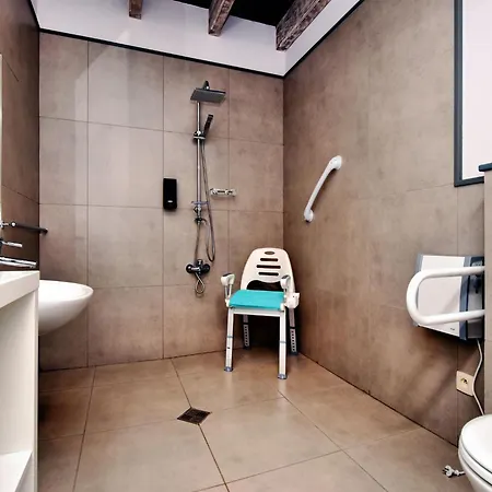 Villa With Heated Outdoor Pool And Sauna, Cleaning Included Freineux