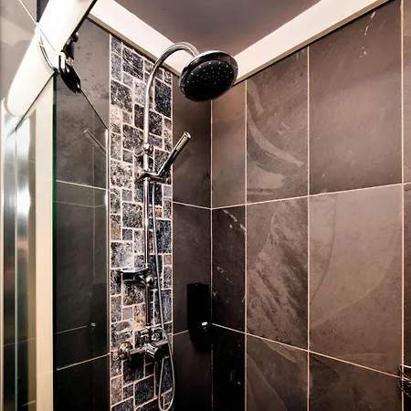 Villa With Heated Outdoor Pool And Sauna, Cleaning Included Freineux
