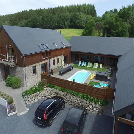 Villa With Heated Outdoor Pool And Sauna, Cleaning Included Freineux