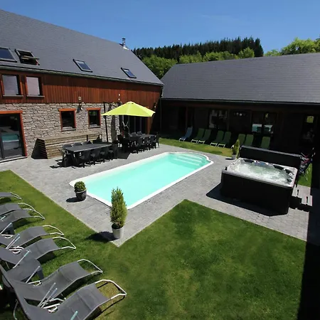 With Heated Outdoor Pool And Sauna, Cleaning Included Villa *